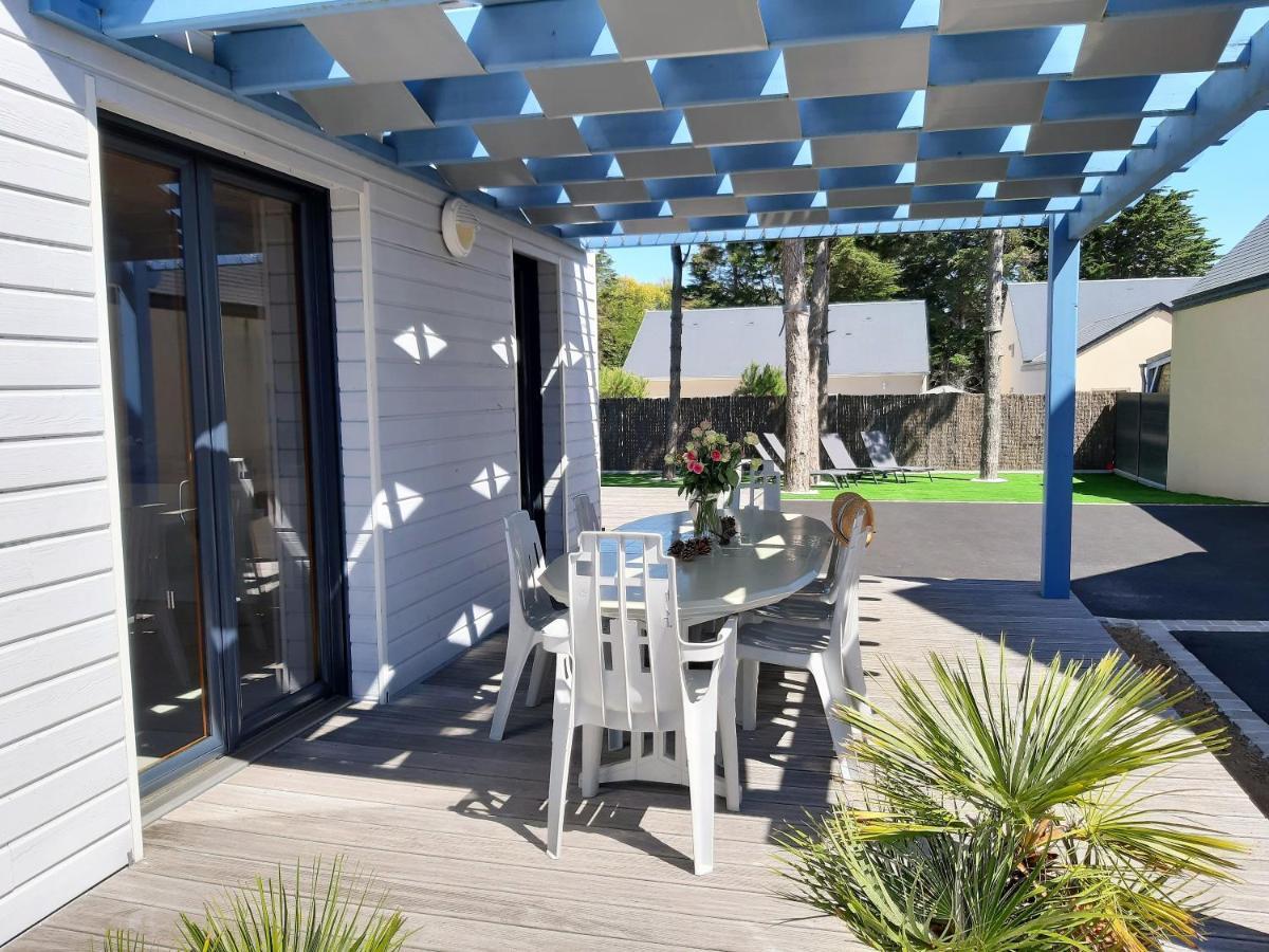 La Moussette Villa Jullouville-les-Pins Exteriör bild