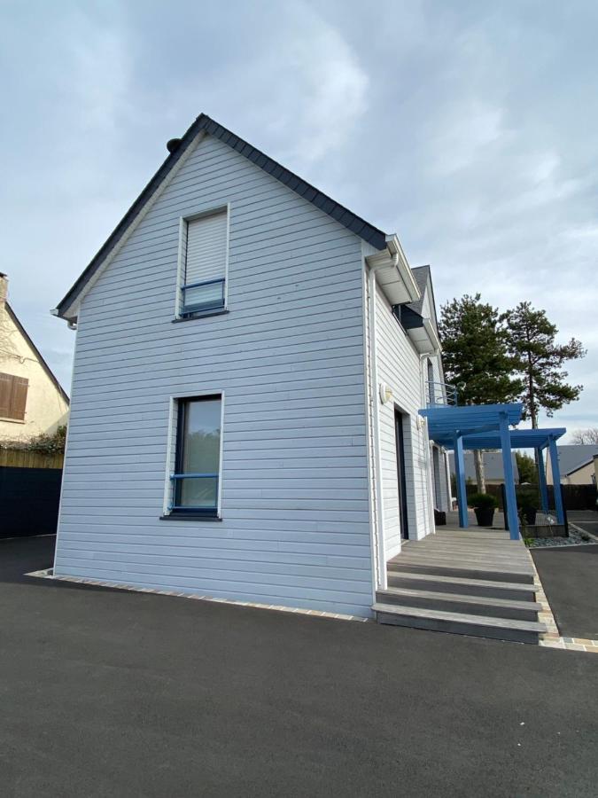 La Moussette Villa Jullouville-les-Pins Exteriör bild